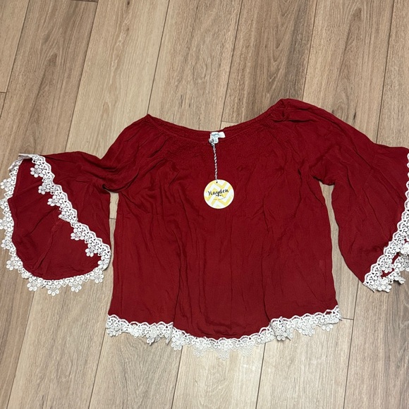 Hayden Tops - Hayden Red Boho NWT S (M) on/off shoulder tunic with Lace Trim